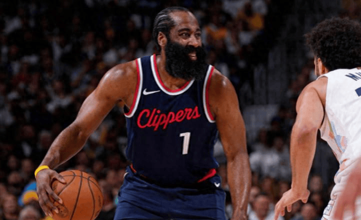 包含中国队不断突破！，哈登连续二十场比赛得分超过夺冠引发球迷热议的词条-jiuyou