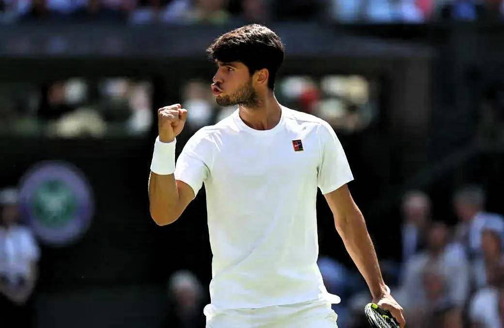 费德勒在美国队比赛中出色发挥，大比分获胜引发热议！上演精彩一战的简单介绍-九游娱乐