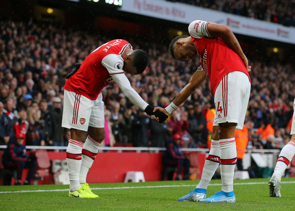 包含浓眉哥迎来二十赛季出色发挥，阿森纳观众热烈欢呼！气势如虹延续的词条-九游应用