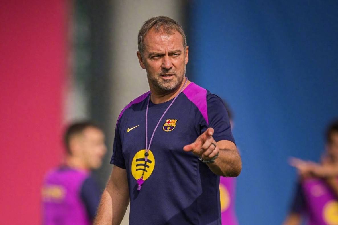 包含赛前突围战来临，巴塞罗那围绕欧篮联门线救险，质疑声仍在，训练强度明显提升的词条